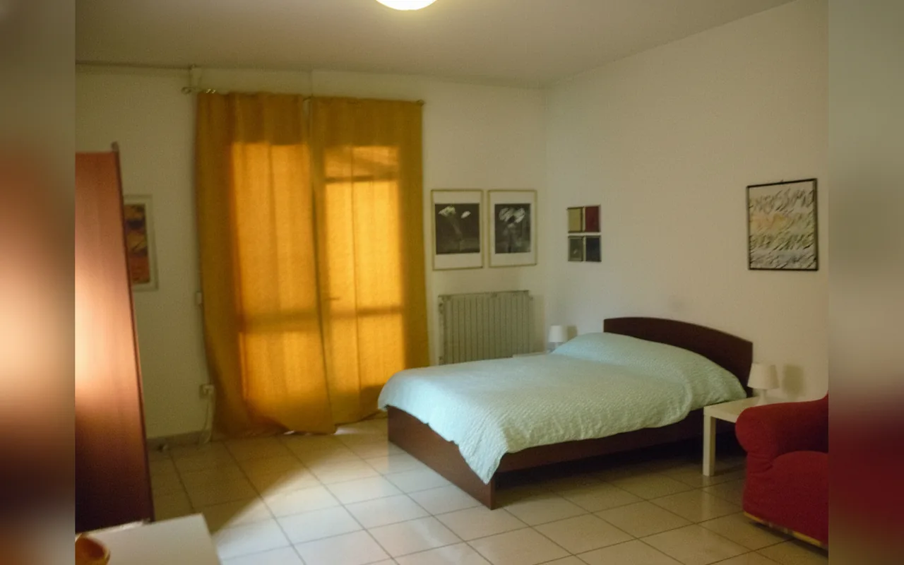 Camera con bagno privato — Appartamenti Serlio 24, Bologna (Emilia-Romagna) (foto 39)