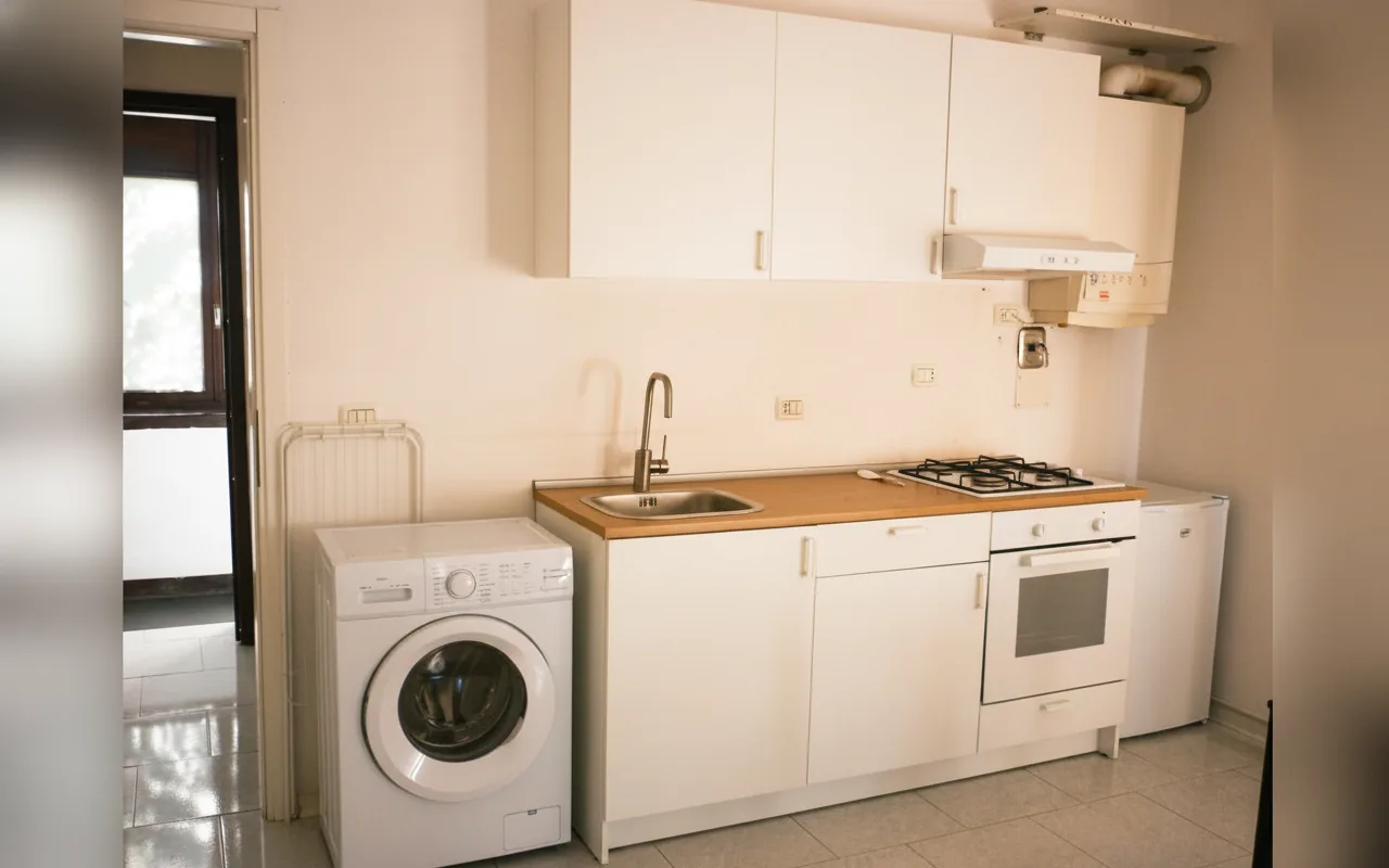 Camera con bagno privato — Appartamenti Serlio 24, Bologna (Emilia-Romagna) (foto 87)
